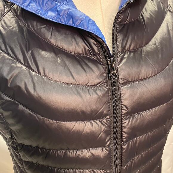 Bernardo Goose Down Puffer Vest Black Full Zip Womens Medium Full Zip Outdoor - Picture 4 of 16